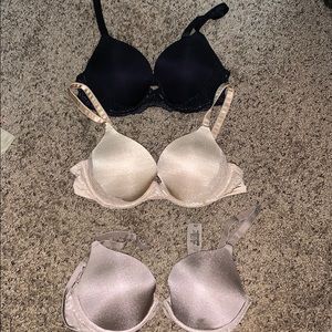 Black, nude, and tan bras!